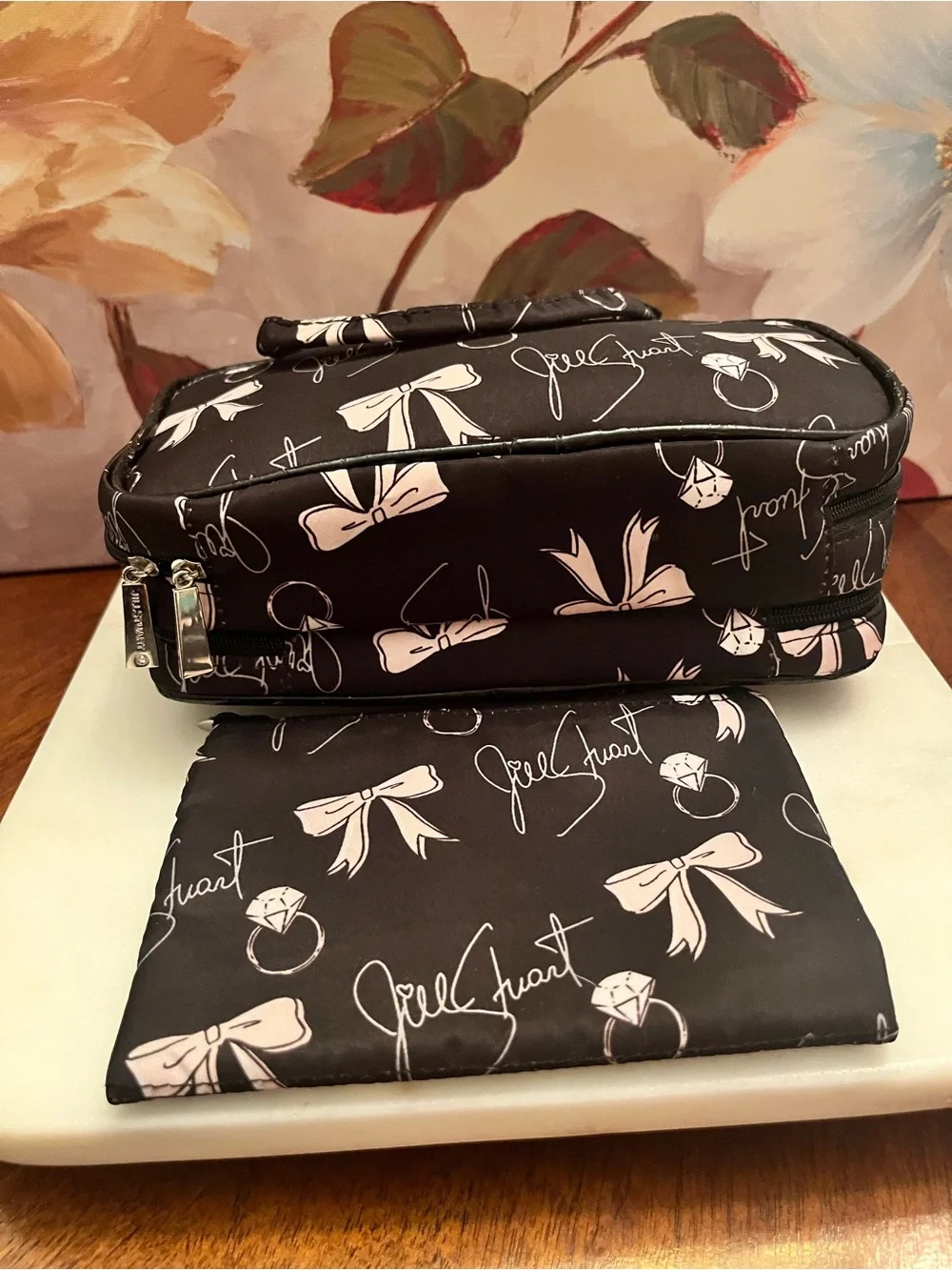 Jill Stuart Black Cosmetic 2/Piece Set w/ Coral Pink Interior (Like New)